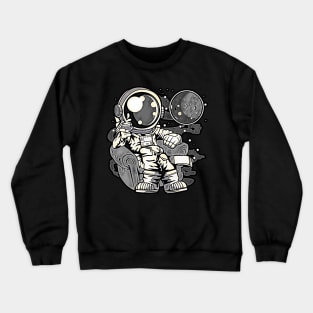 Astronaut Drinking And Relax • Funny And Cool Sci-Fi Cartoon Drawing Design Great For Anyone That Loves Astronomy Art Crewneck Sweatshirt